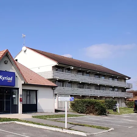 Hotel Kyriad - Trésigny Fontenay-Trésigny