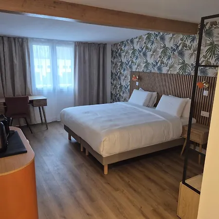 Kyriad - Trésigny Hotel Fontenay-Trésigny