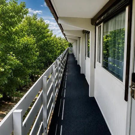 Hotel Kyriad - Tresigny 3*