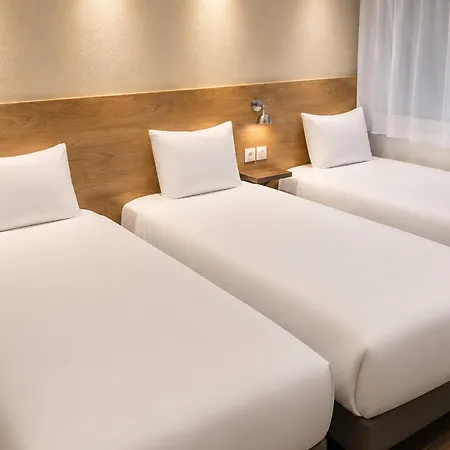 Hotel Kyriad - Tresigny Fontenay-Trésigny