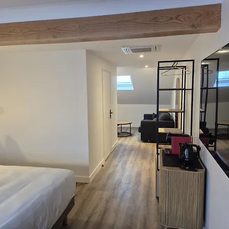 Hotel Kyriad - Tresigny Fontenay-Trésigny