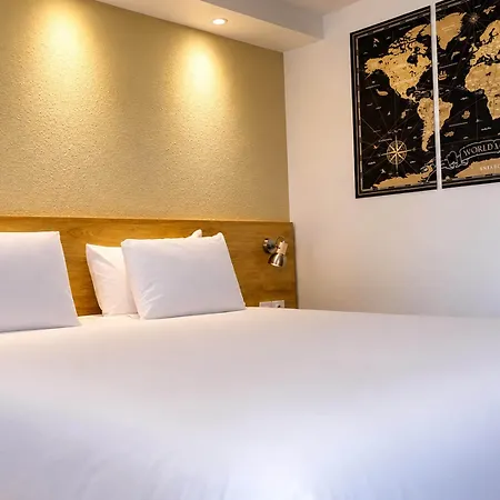 Hotel Kyriad - Tresigny Fontenay-Trésigny