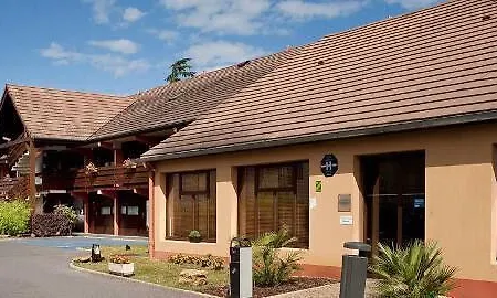 Hotel Kyriad - Tresigny